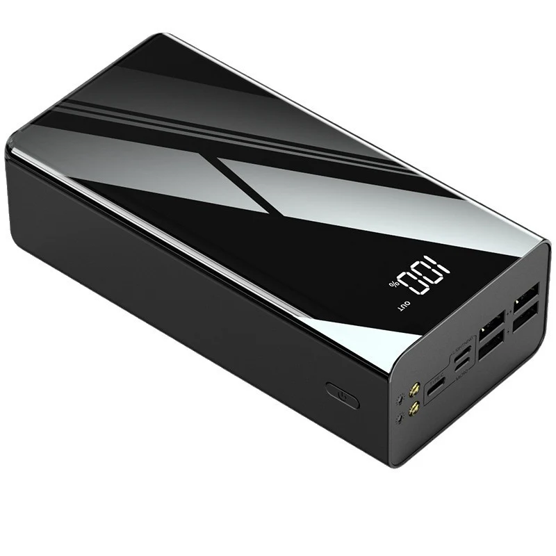 Hochleistungs-Powerbank mit intelligentem LCD-Display und mehreren USB-Anschlüssen Skanto
