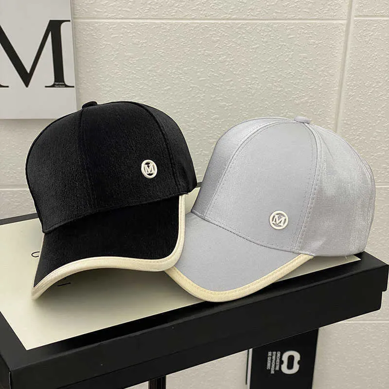 Damen Baseballkappe aus glänzendem Satin Skanto