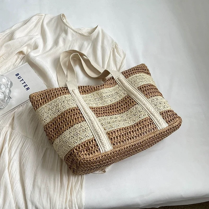 Strandtasche aus nachhaltigem Naturmaterial mit strukturierter Oberfläche Skanto
