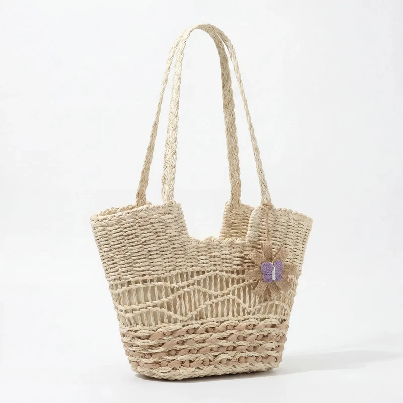 Handgewebte Strohtasche mit einzigartigem Blumendetail Skanto
