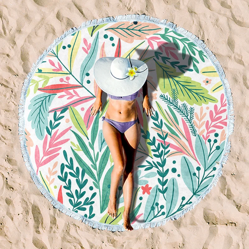 Rundes Strandtuch mit farbenfrohem Tropenmotiv Skanto