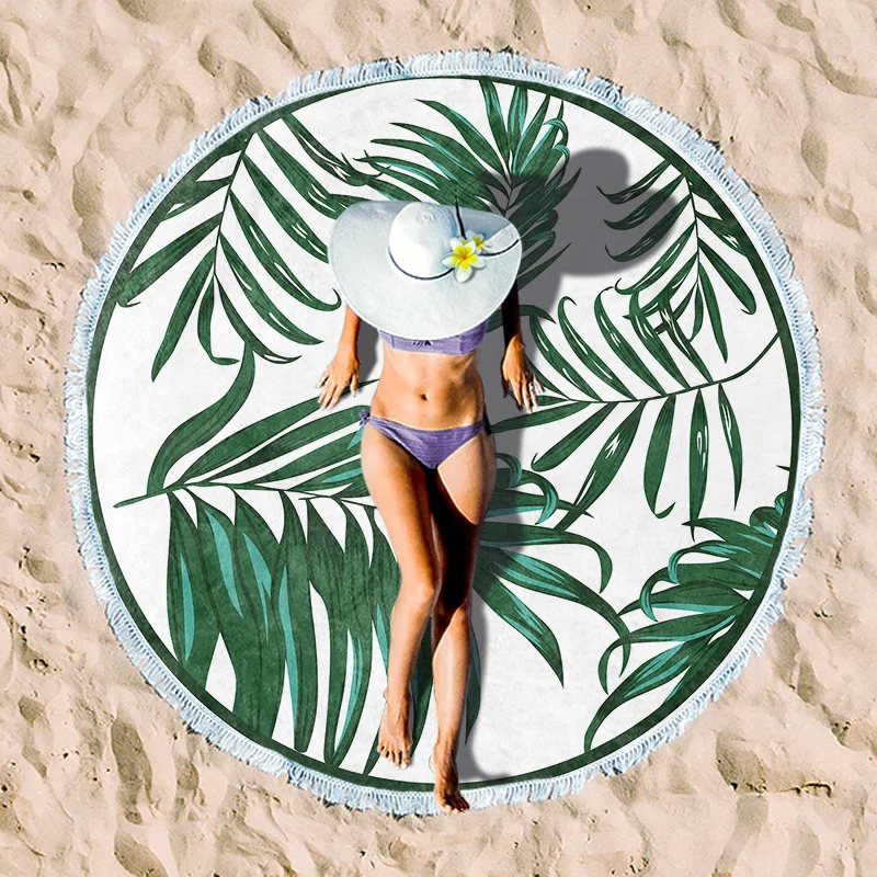 Rundes Strandtuch mit floralen Aquarellmotiven Skanto