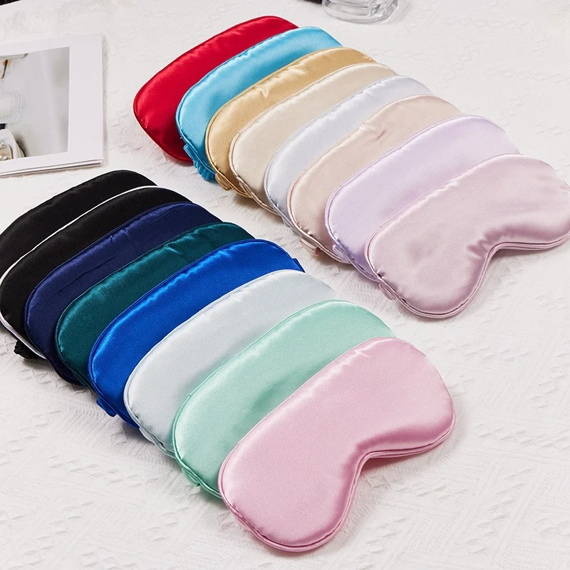 Skanto Ergonomische Schlafmaske für Damen aus satinähnlichem Material mit konturiertem Augenbereich Skanto