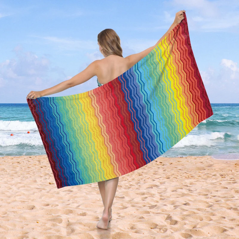 Strandtuch mit kreativem Herz-Design Skanto