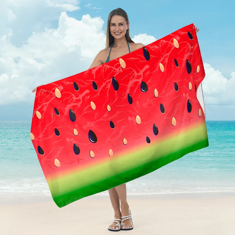 Strandtuch mit exotischem Palmenmuster und weicher Mikrofaser-Qualität Skanto