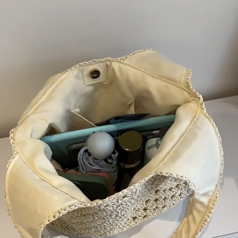 Handtasche mit exklusiver Webstruktur Skanto