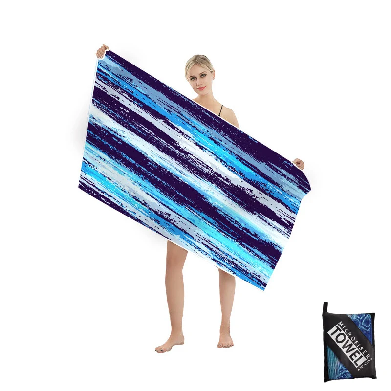 Strandtuch mit künstlerischem Mandala-Design Skanto