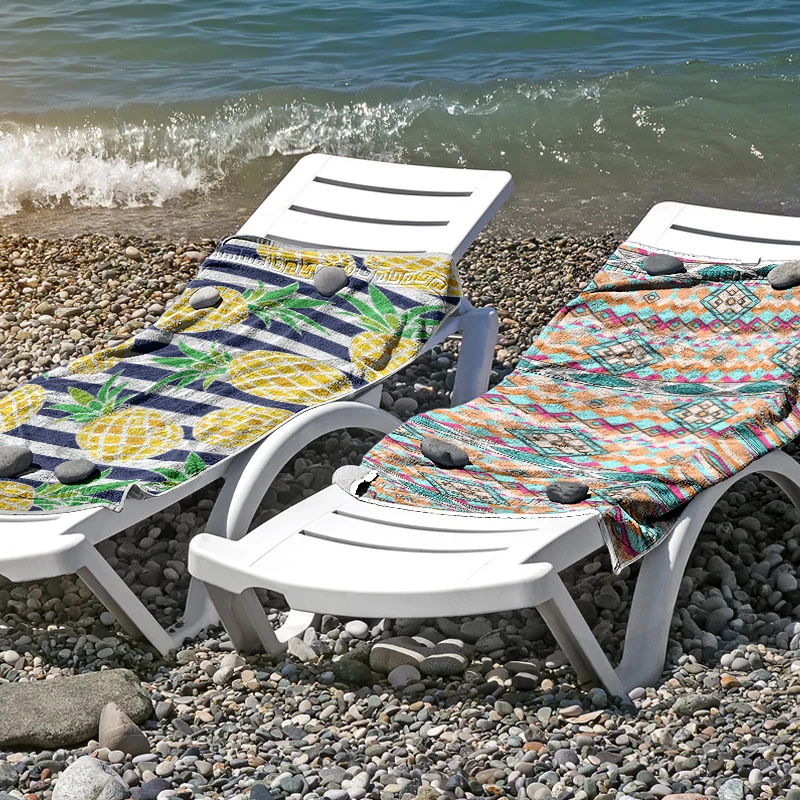 Strandtuch aus hautfreundlicher Mikrofaser mit kreativem Mustermix Skanto