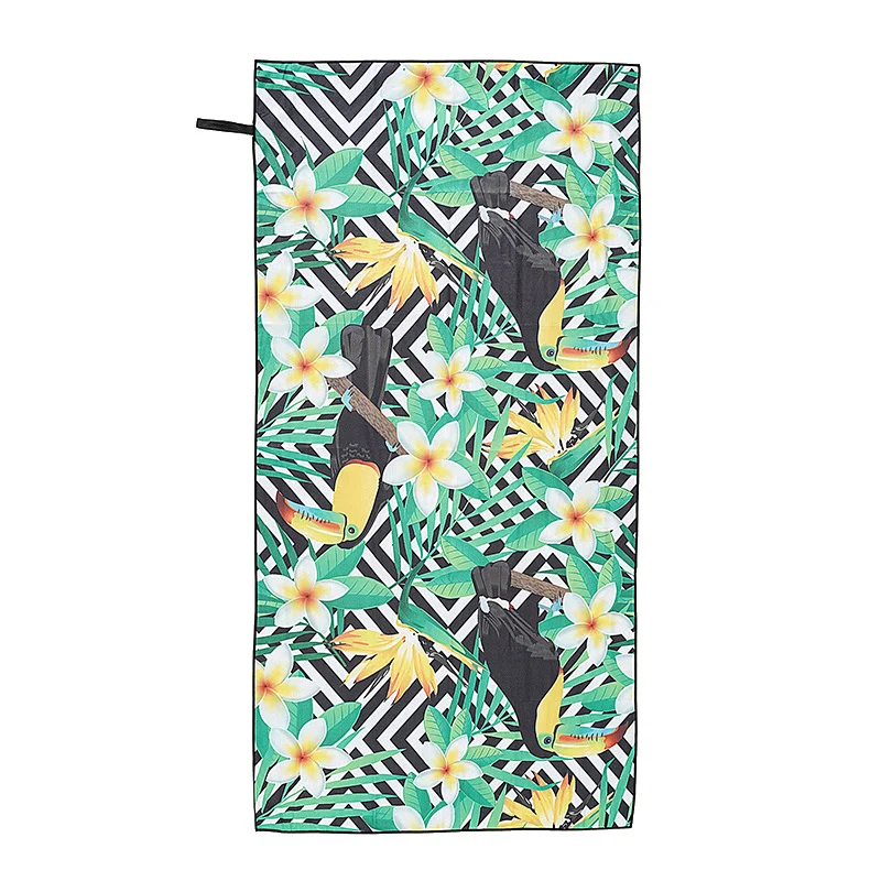 Strandtuch mit künstlerischem Mandala-Design Skanto