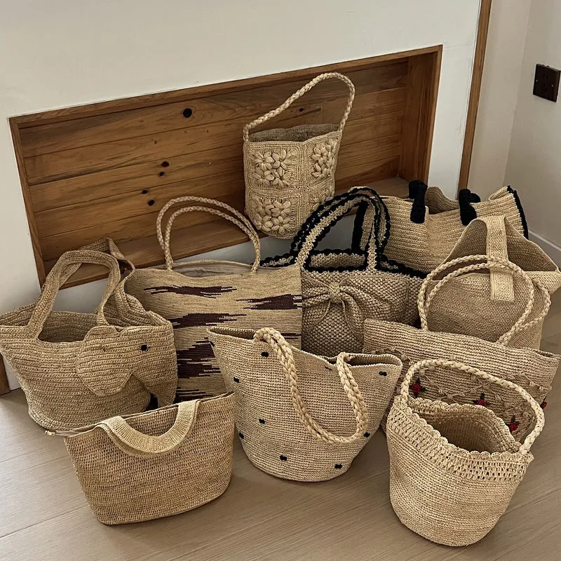 Handgefertigte Strohtasche mit weichem Innenfutter Skanto