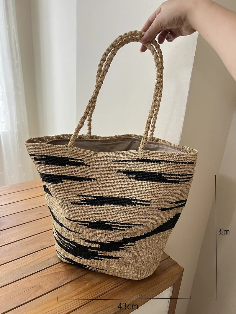 Handgefertigte Strohtasche mit weichem Innenfutter Skanto