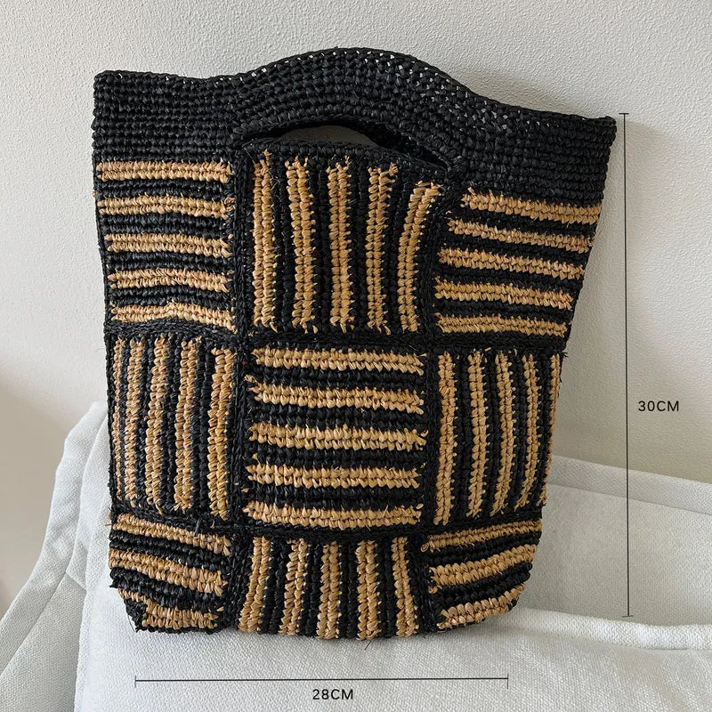 Handgefertigte Strohtasche mit modernem Streifenmuster Skanto