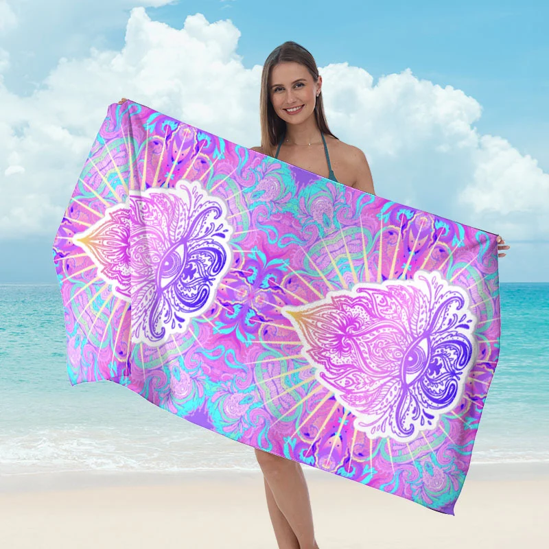 Stranddecke mit tropischem Blattdesign Skanto