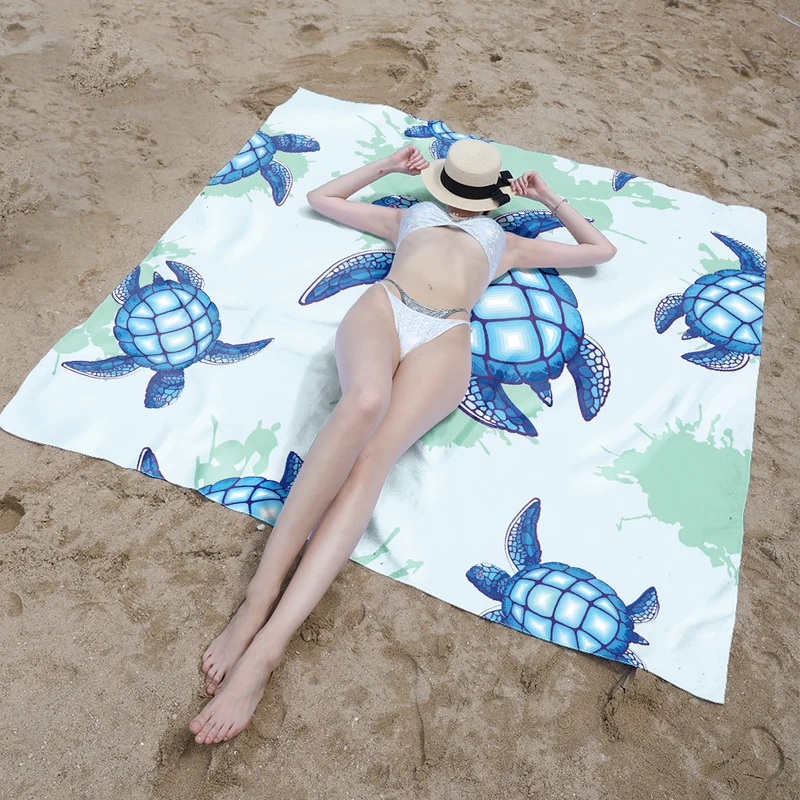 Stranddecke mit farbenfrohem Schildkrötenmuster Skanto
