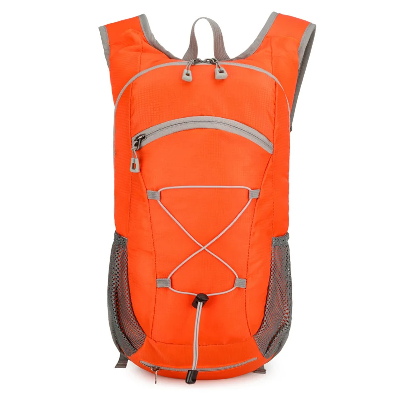 Leichter Unisex Tagesrucksack mit Trinksystem-Kompatibilität, atmungsaktiven Netz-Seitentaschen und elastischem Kordelzug Skanto