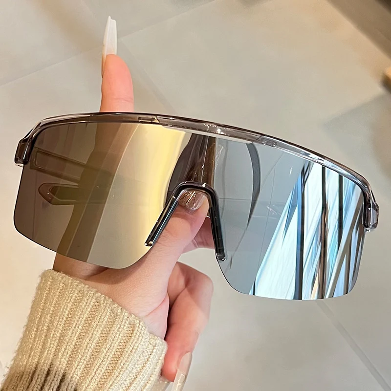 Unisex Skanto Sportliche Shield-Sonnenbrille mit Vollvisierlinse und rutschfesten Nasenpads Skanto