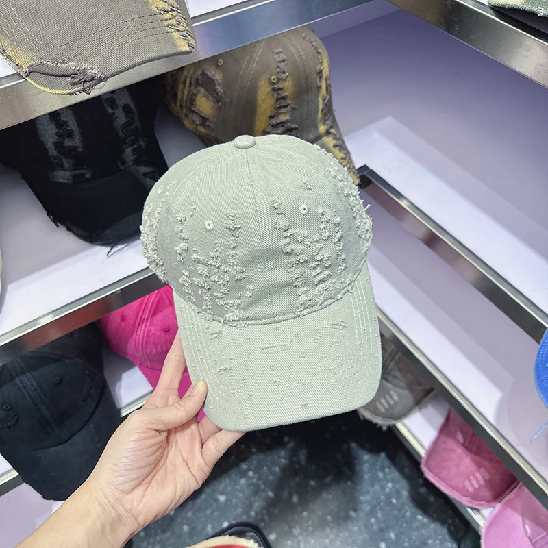 Damen Baseballkappe im Used-Look aus Jeans Skanto