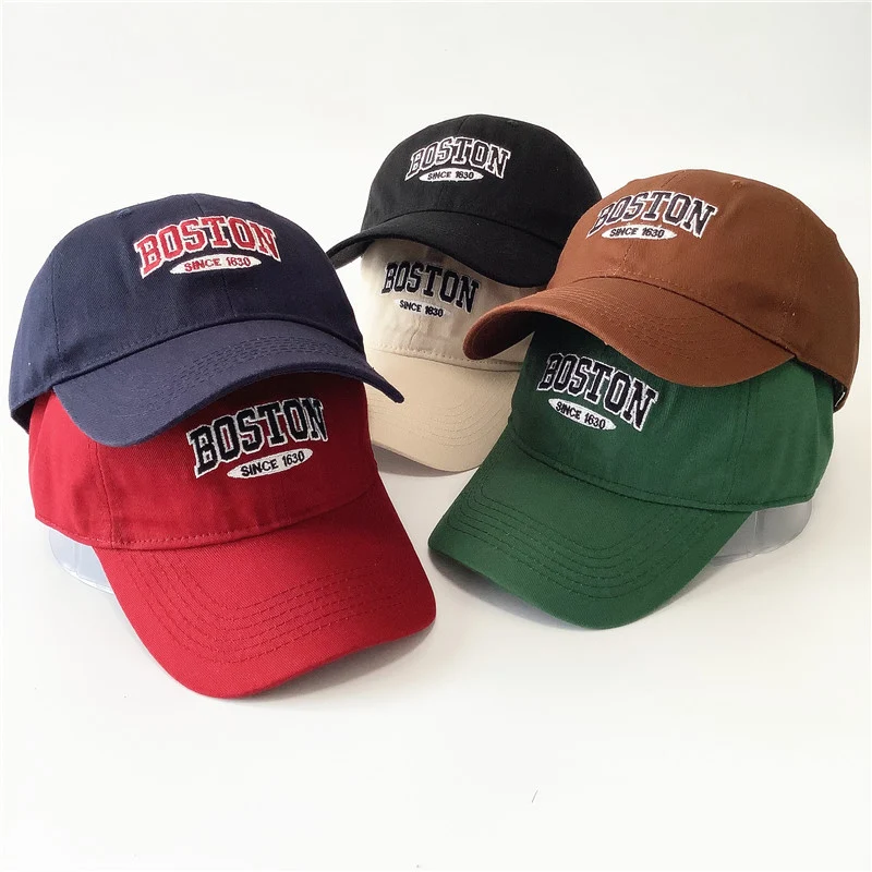Lässige Baseballkappe für Damen mit Stickerei Skanto 1784084111