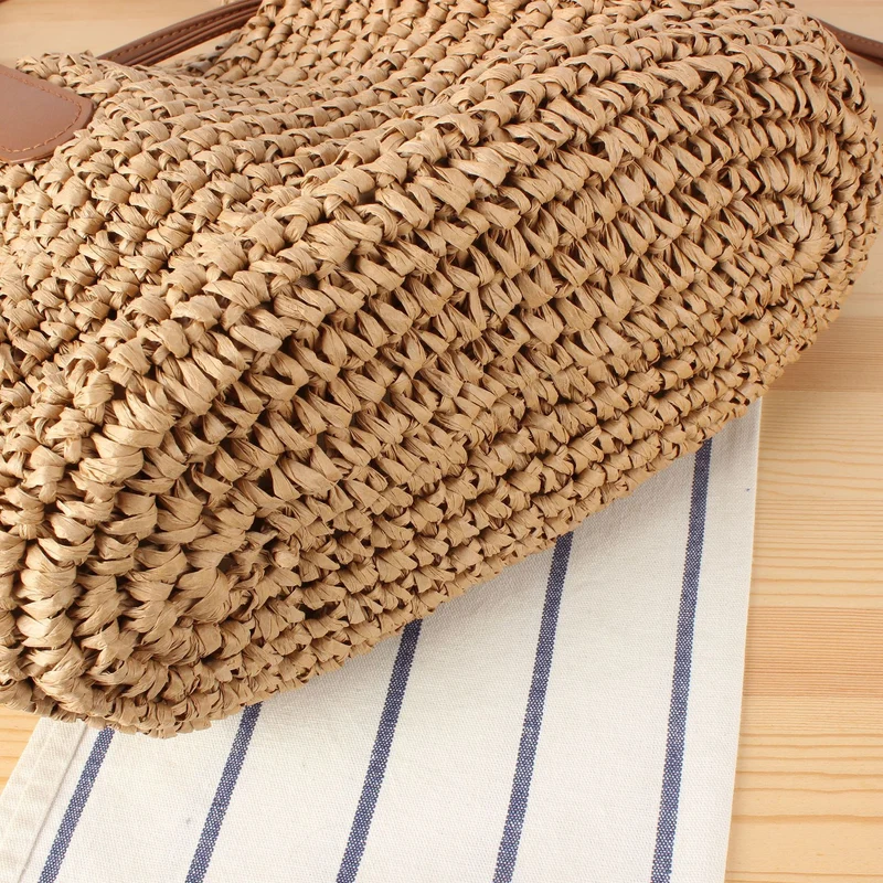 Kreative Handtasche aus gewebtem Material Skanto