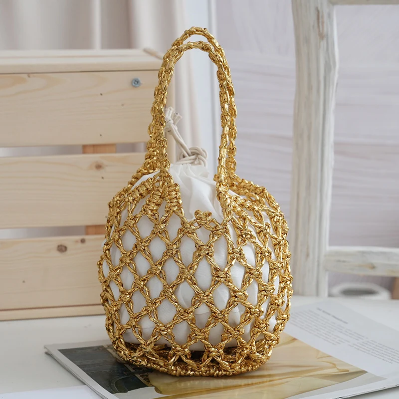Online-Einkaufstasche mit geflochtenem Design Skanto