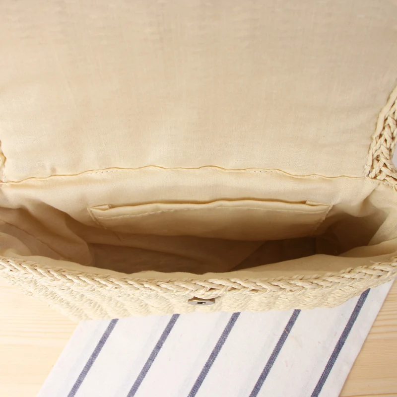 Handgefertigte Raffia-Umhängetasche Skanto