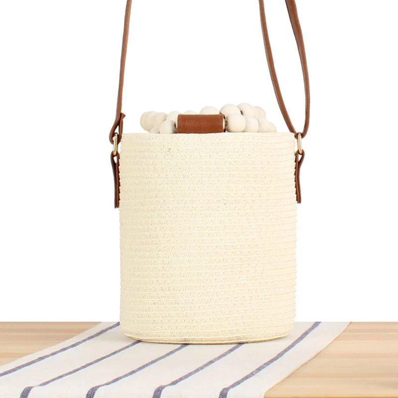 Handtasche aus gewebtem Naturmaterial Skanto