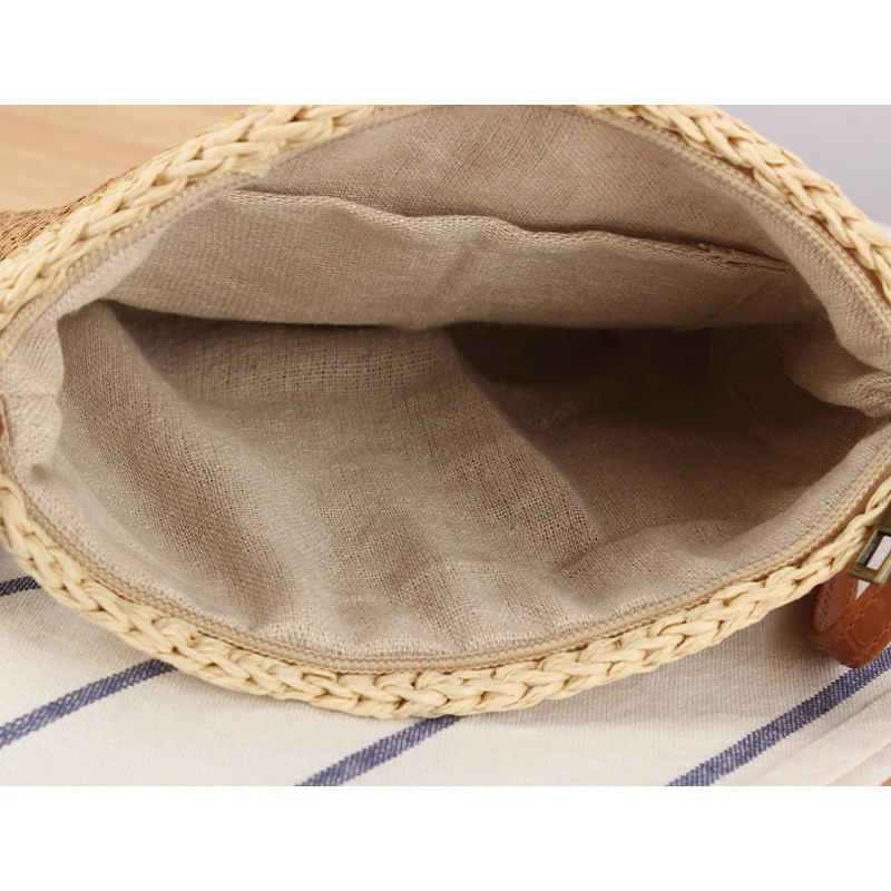 Handgefertigte Umhängetasche mit Quasten und Lederdetails Skanto