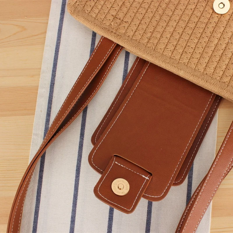 Geflochtene Tragetasche mit elegantem Lederdetail Skanto