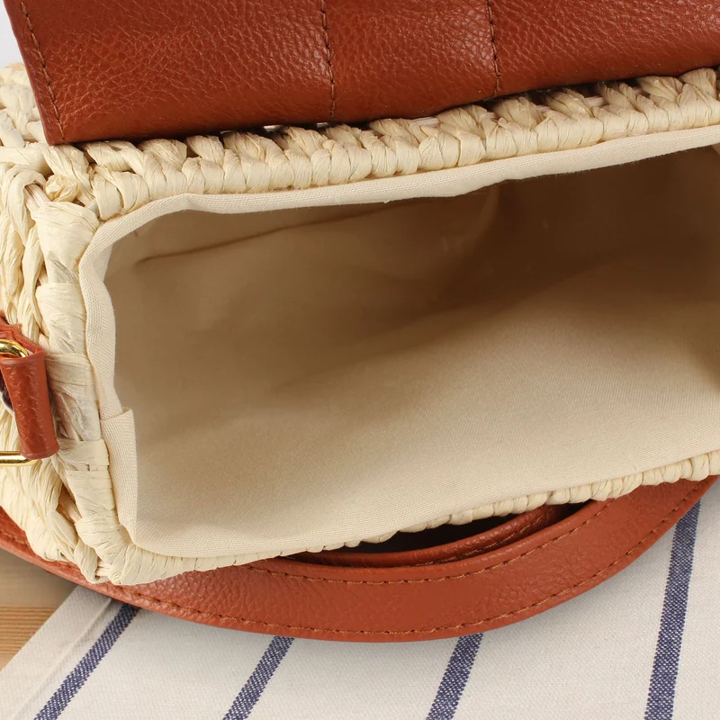 Handtasche mit einzigartigem Flechtdesign und eleganter Klappe Skanto