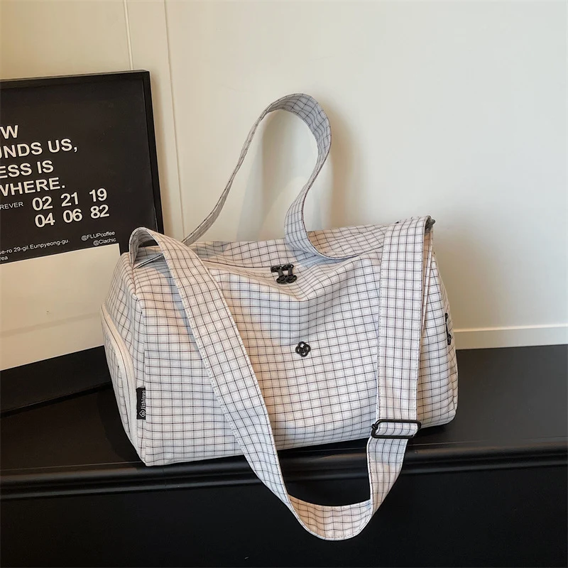 Sportliche und stilvolle Damen-Reisetasche Skanto