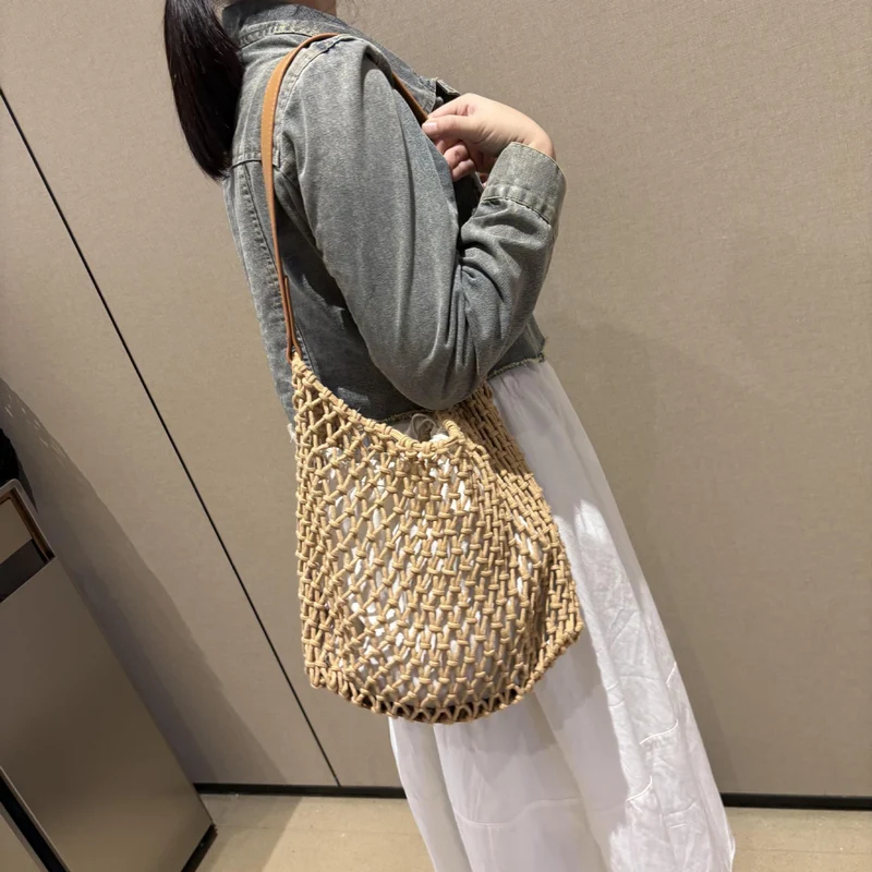 Elegante Netztasche mit Ledergriff Skanto