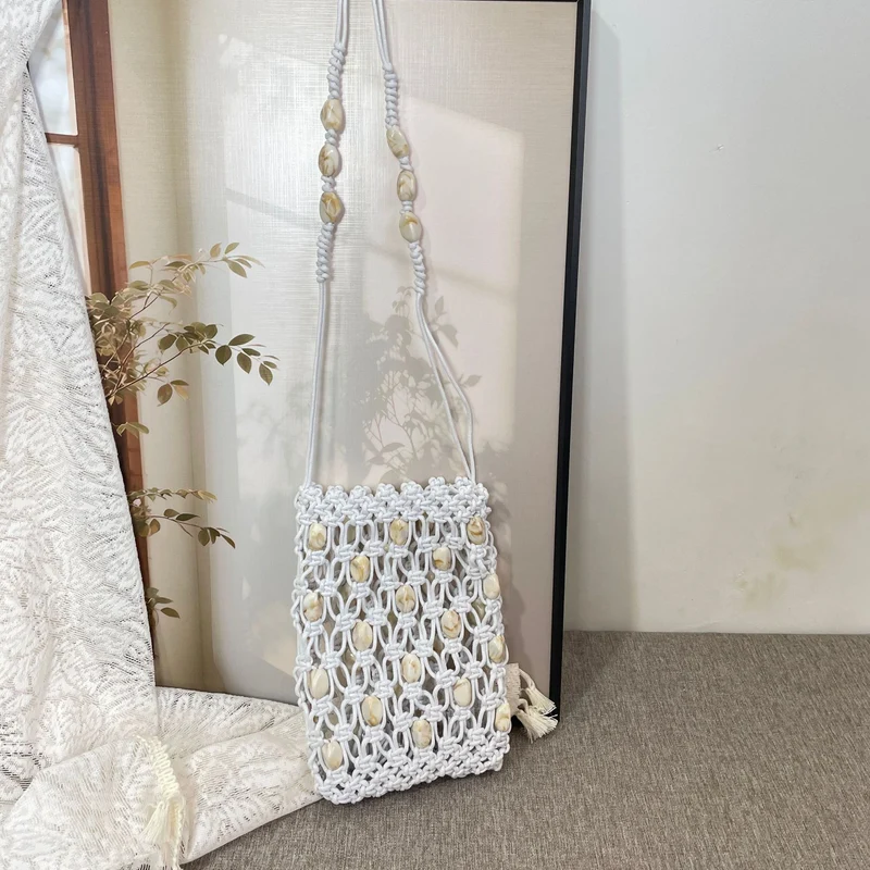 Handgeknüpfte Umhängetasche mit Muscheln Skanto