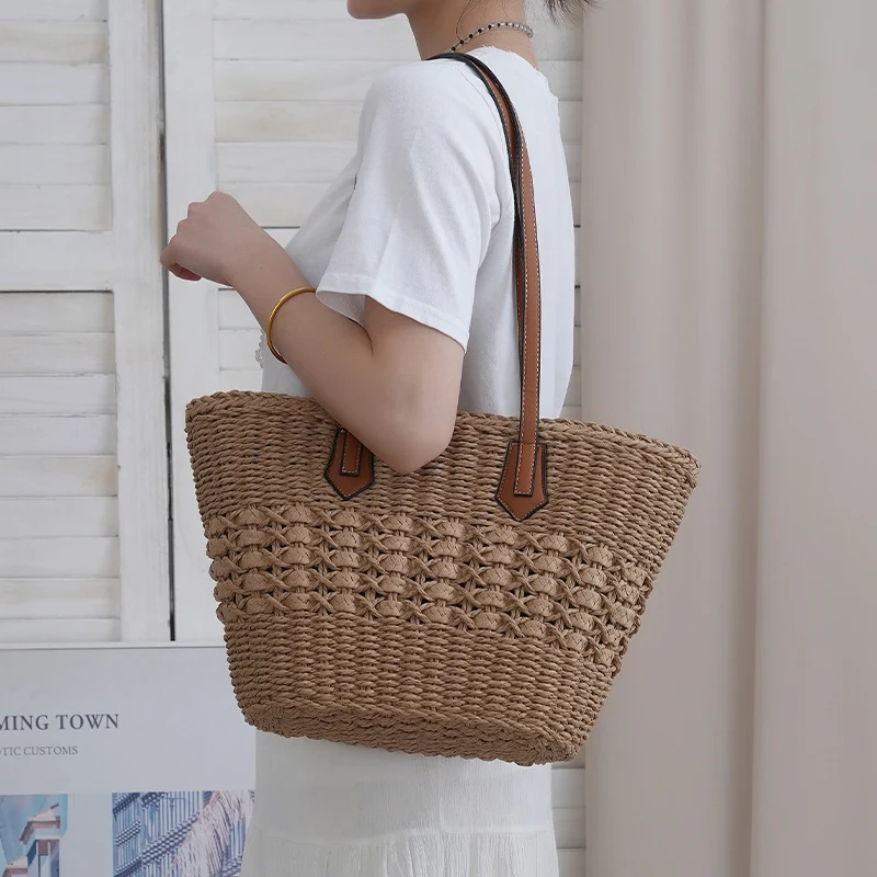 Handgefertigte Tragetasche und Strandtasche aus Naturmaterialien Skanto
