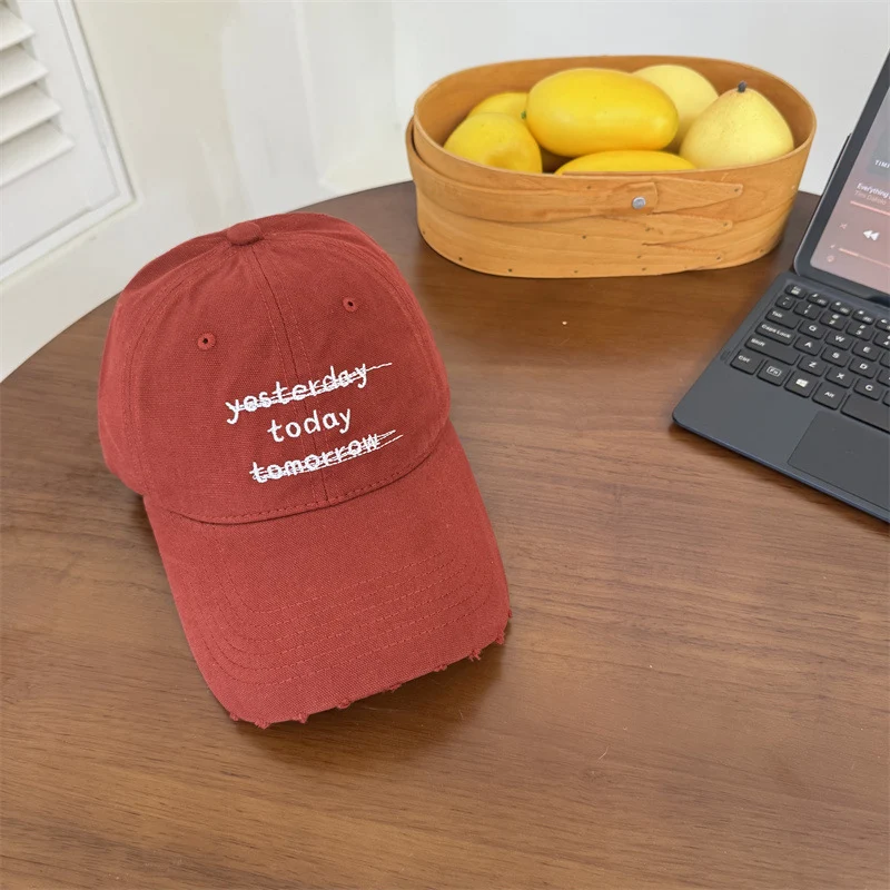 Damen Cap mit Grafik im Used-Look Skanto