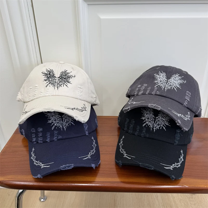 Damen Baseball Cap mit Grafik im Used-Look Skanto