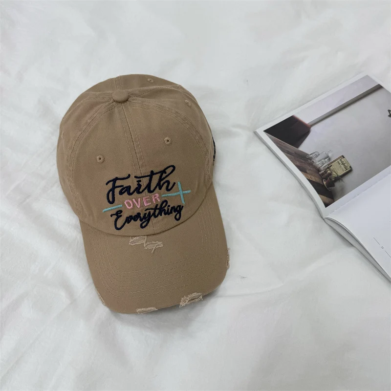 Damen bestickte Baseball Cap im Used-Look Skanto