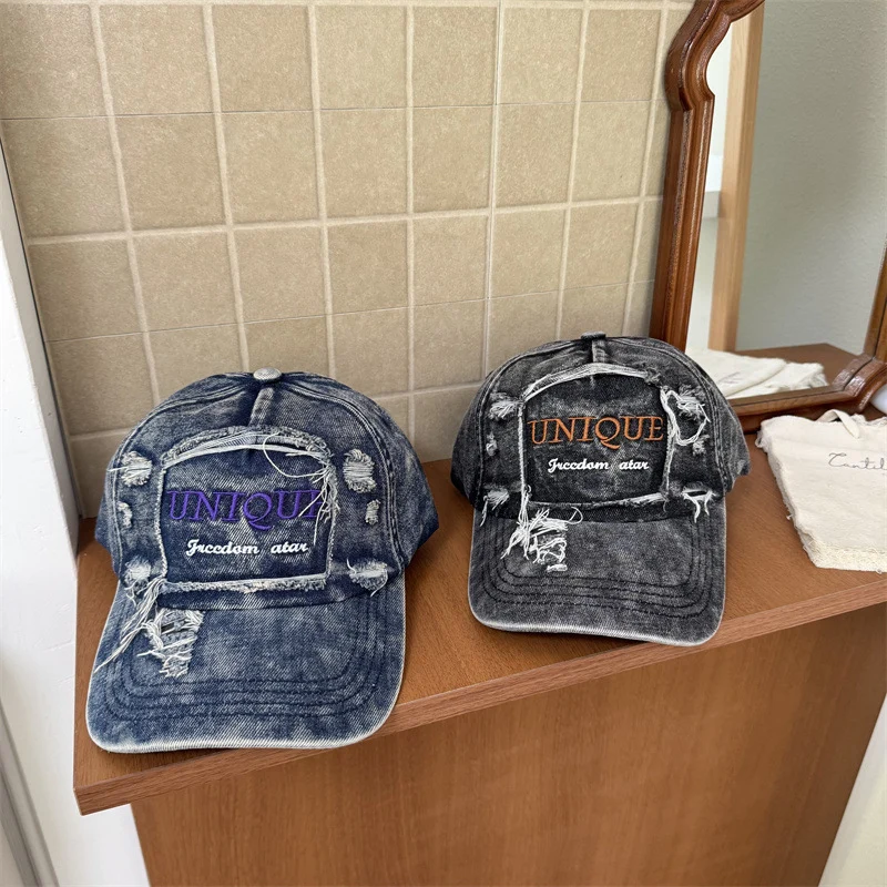 Herren Baseballkappe aus Used-Denim mit Grafik Skanto
