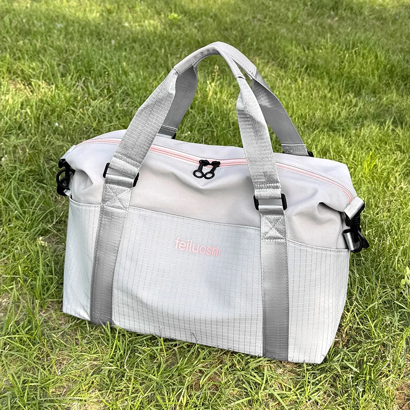 Sportliche und praktische Damen-Wochenendtasche Skanto