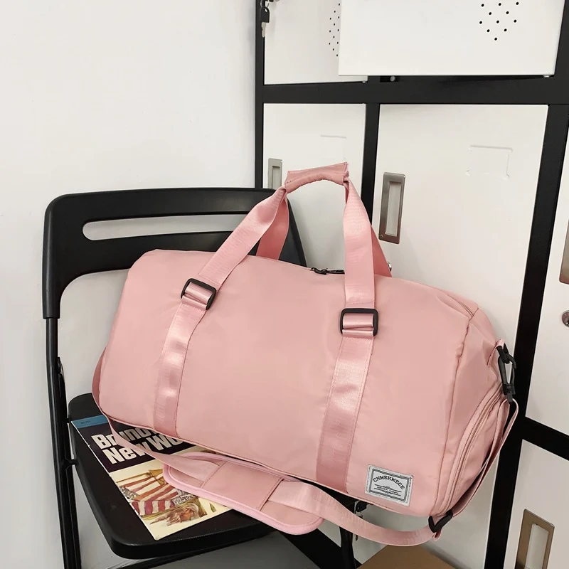 Robuste und elegante Damen Reisetasche Skanto