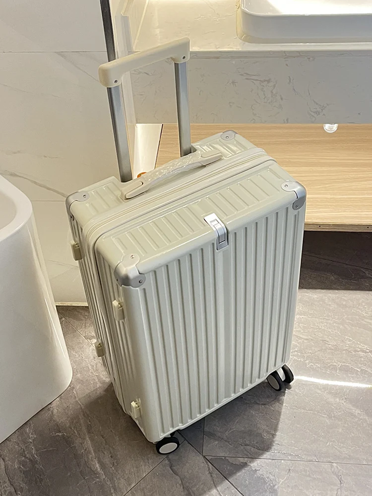 Premium Reise-Spinner-Koffer Skanto