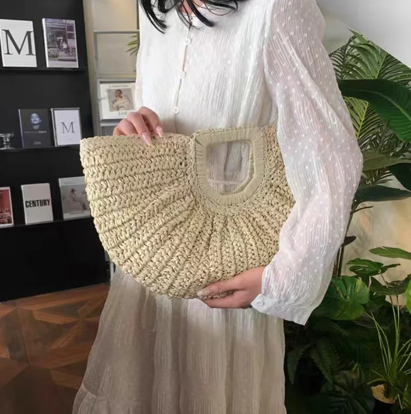 Handtasche mit geschmackvollem Wellenmuster Skanto