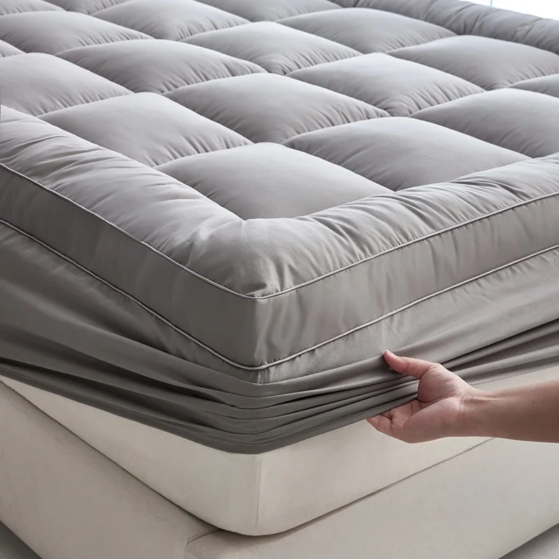 Ultimative kühlende Matratzenauflage – Premium gesteppter Pillow Top, luxuriös flauschig und ultra-atmungsaktiv mit sicherem 14-18 tiefem Taschenbezug – Verbesserter Schlafkomfort, 1 Stk. | Skanto