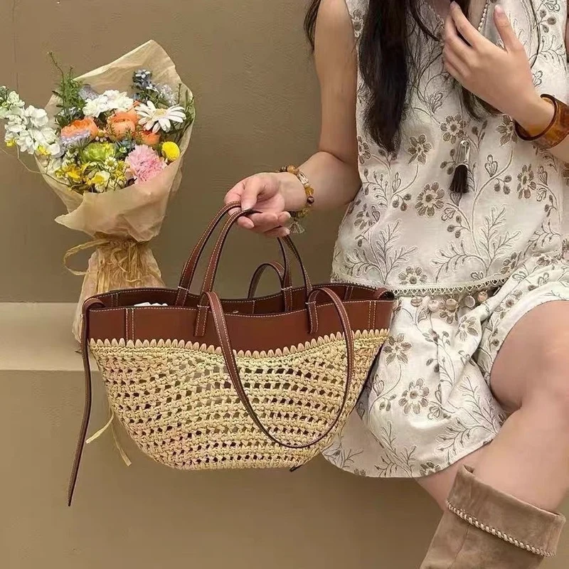 Geflochtene Handtasche mit elegantem Lederdetail Skanto