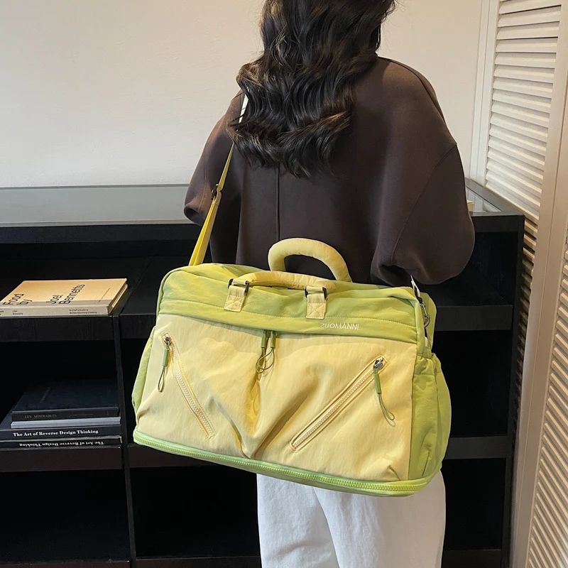 Damen Sport-Reisetasche mit vielseitigen Fächern Skanto