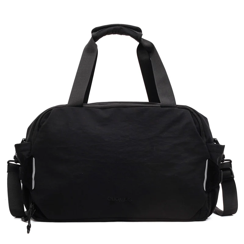 Sportliche Reisetasche für Damen mit praktischen Fächern Skanto