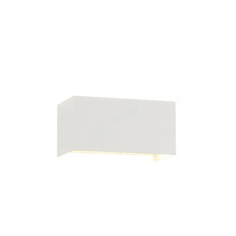 Moderne, wasserdichte, rechteckige LED-Außenwandleuchte mit Up- und Down-Beleuchtung.