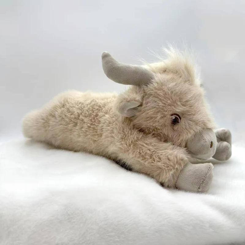 Norvo | Bezauberndes Highland Cattle Plüschtier mit flauschigem, rustikalem Charme