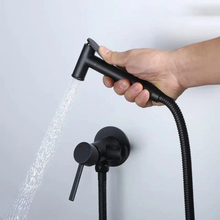 Skanto | Always Clean Wand-Bidet-Armaturen-Set