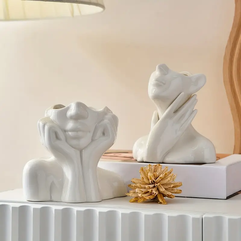 „Einzigartige und moderne Keramikvase, dekorativer Blumentopf für Wohnzimmer und Büro“ | Skanto