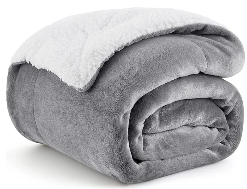 Wunderschöne Sherpa-Kuscheldecke